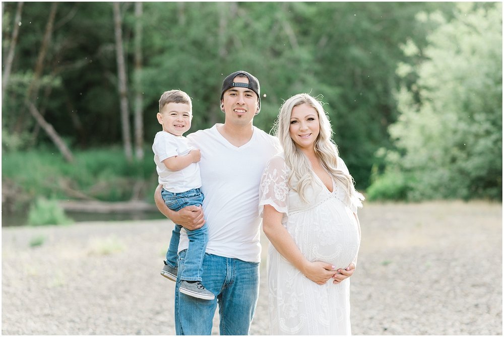 Wildflower Maternity Session | Janet Lin Photography