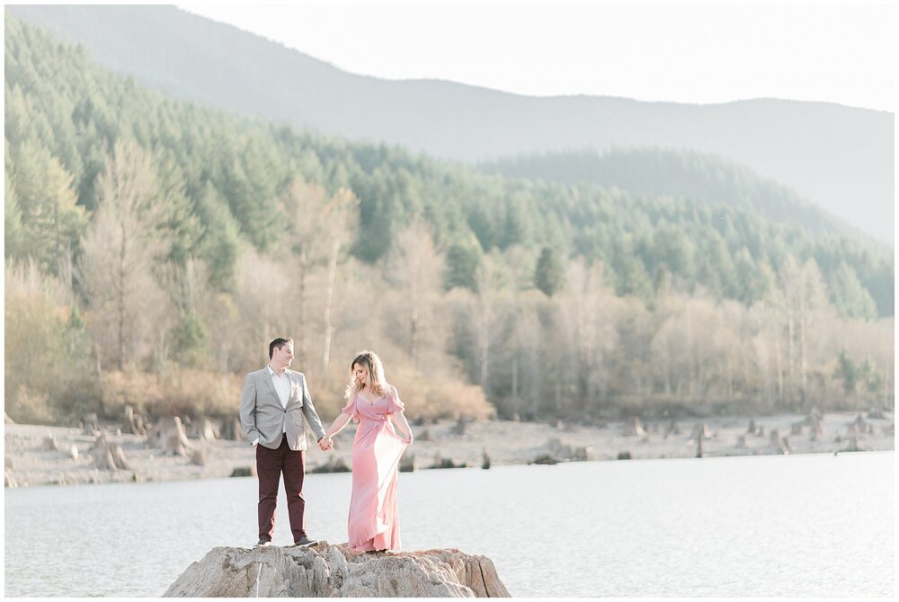 PNW Engagement Session | Janet Lin Photography